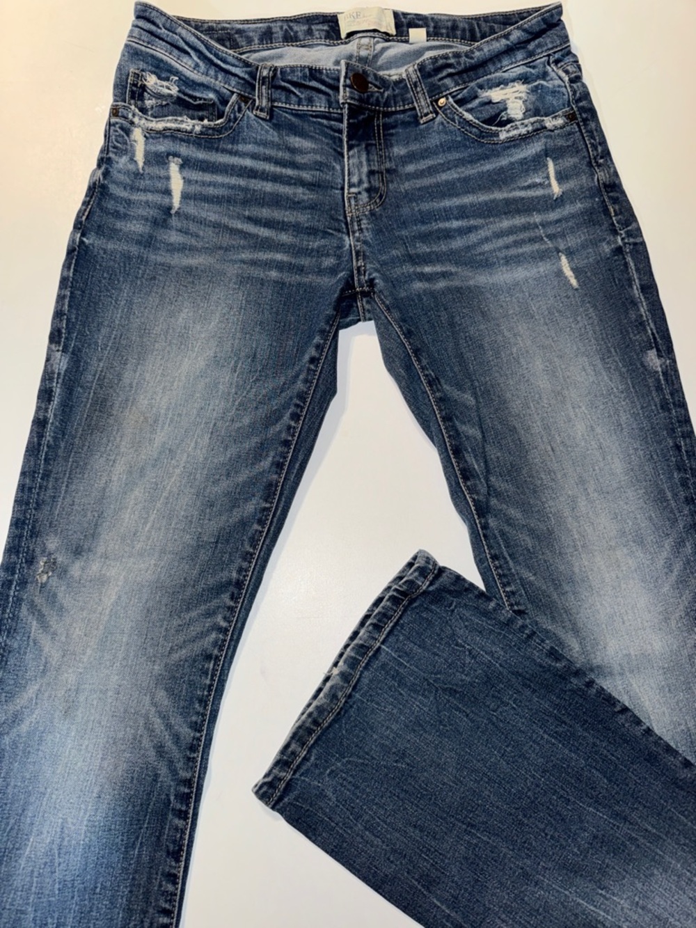 BKE Women’s Stella Boot‎ Cut Jeans - Faded Blue with Distressed Details Size 28L